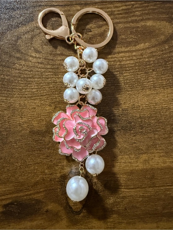 Accessories - Pink Rose Faux Pearl Rhinestone Gold Tone Purse Charm Keychain